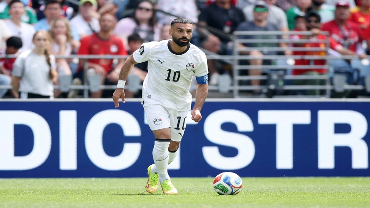 محمد صلاح يسعى لتحقيق 3 إنجازات تاريخية في مباراة مصر ضد نيوزيلندا